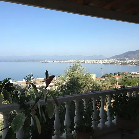 Verga Apartments & Suites Καλαμάτα Εξωτερικό φωτογραφία