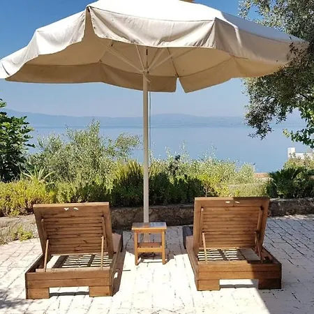 Verga Apartments & Suites Καλαμάτα Εξωτερικό φωτογραφία